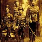 Юные кавалеристы в парадной униформе 13-го гусарского Нарвского полка, с.Васильево, 1918 г.